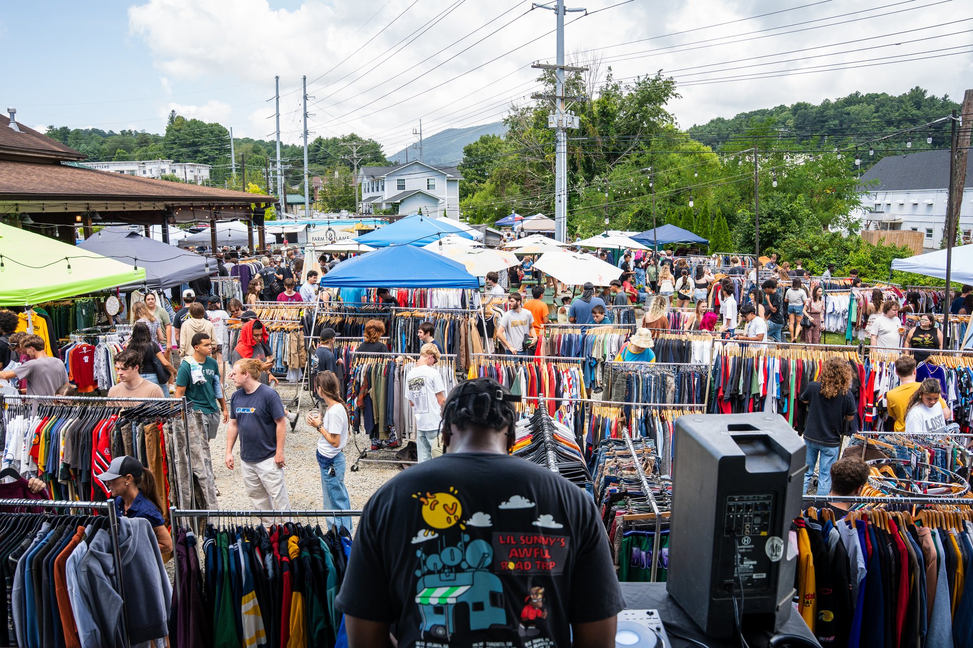 Draba LLC event photography — outfits and atmosphere