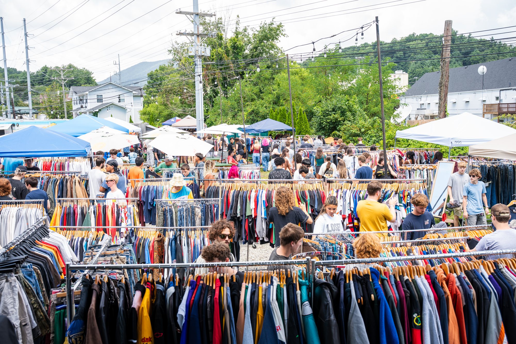 Draba LLC event photography — outfits and atmosphere